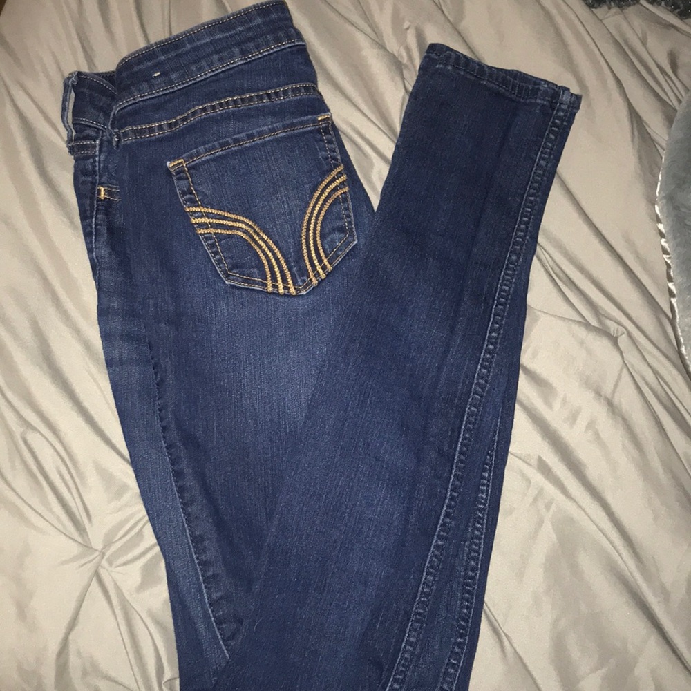 Hollister Low Rise Super Skinny Jeans SIZE 3 LONG